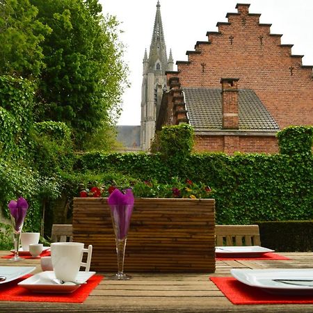 De Gelaarsde Kat Bed & Breakfast Ypres Dış mekan fotoğraf