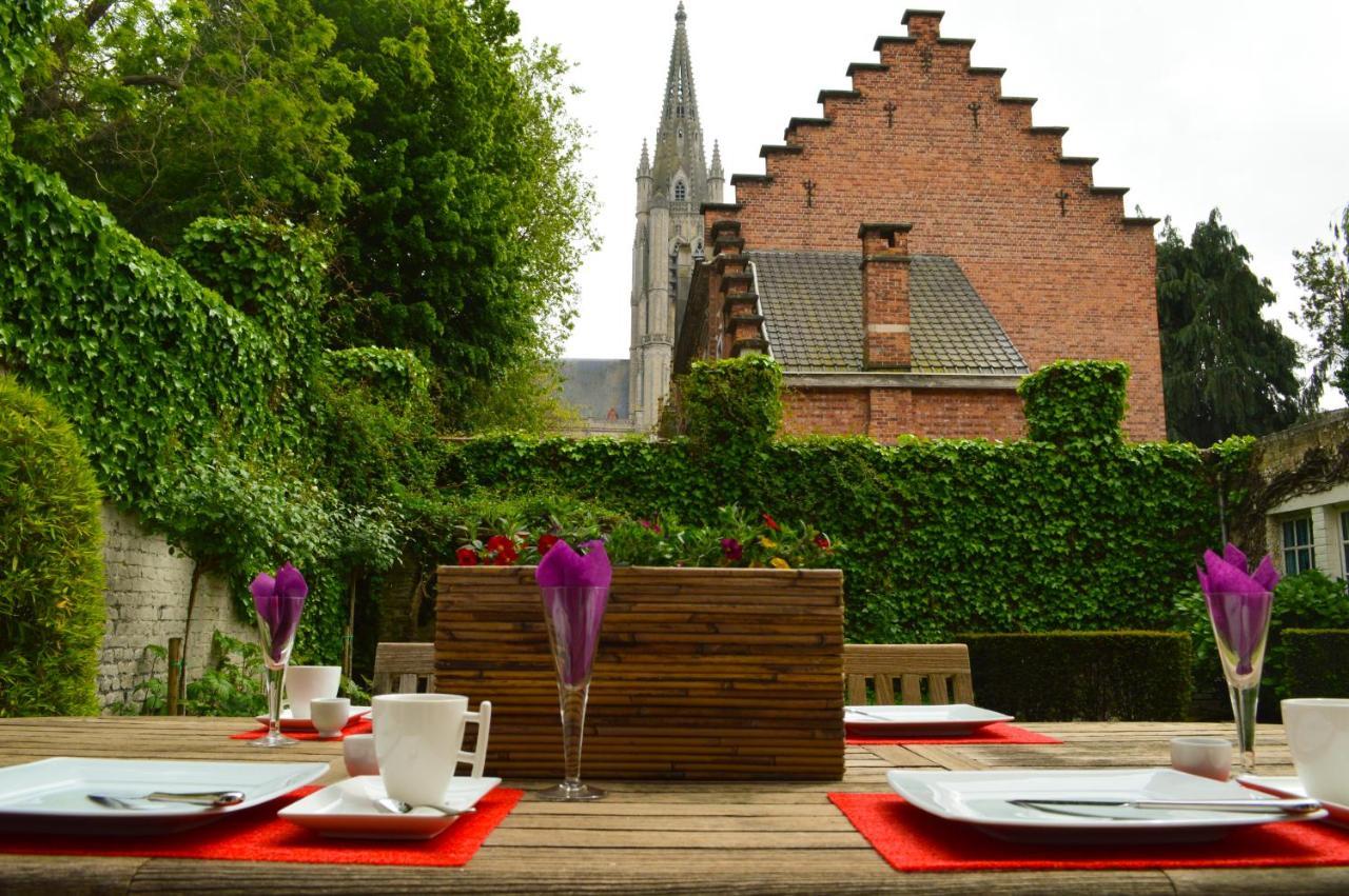 De Gelaarsde Kat Bed & Breakfast Ypres Dış mekan fotoğraf